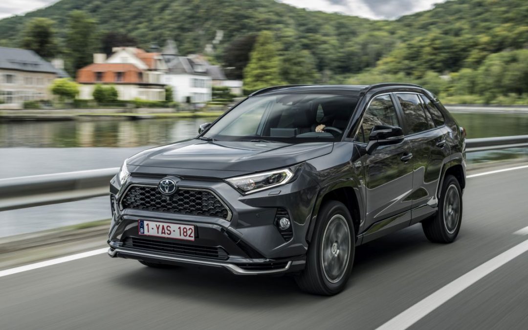 Toyota presenta il nuovo RAV4 Plug-in Hybrid