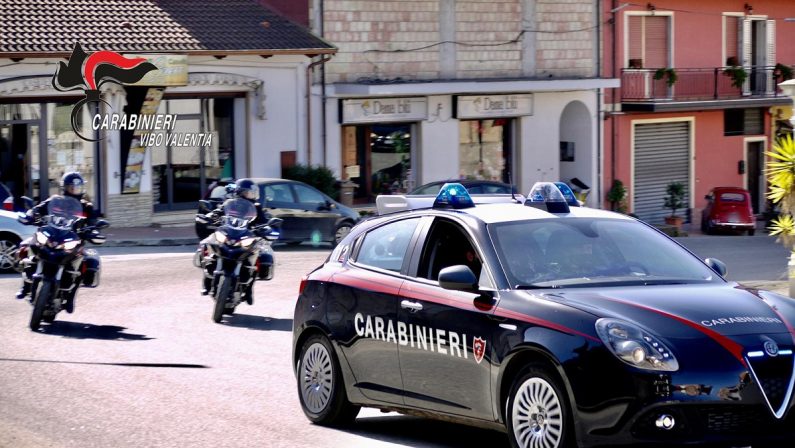 Falsi e corruzione nel settore dell’istruzione: 10 persone arrestate e 19 società sequestrate