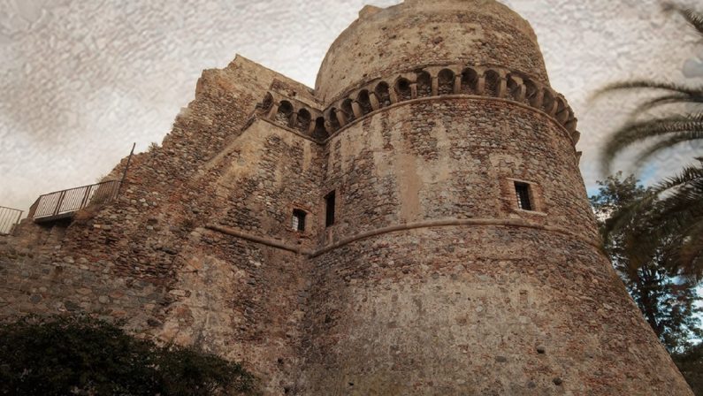 Riaprono il Castello aragonese e la pinacoteca di Reggio Calabria