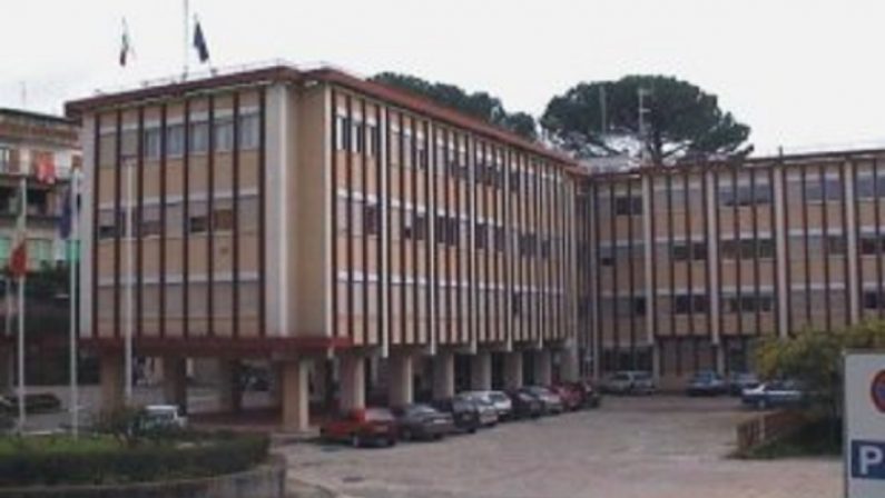 Il prefetto di Reggio Calabria sospende il consiglio comunale di Polistena e invia un commissario 