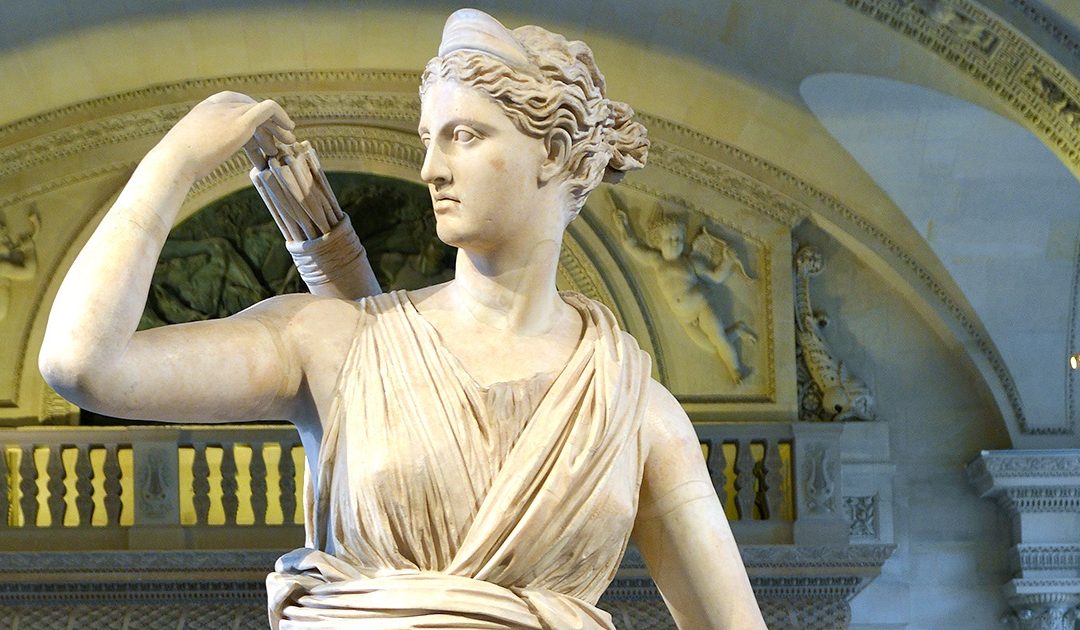 La statua di Diana Cacciatrice conservata al Louvre