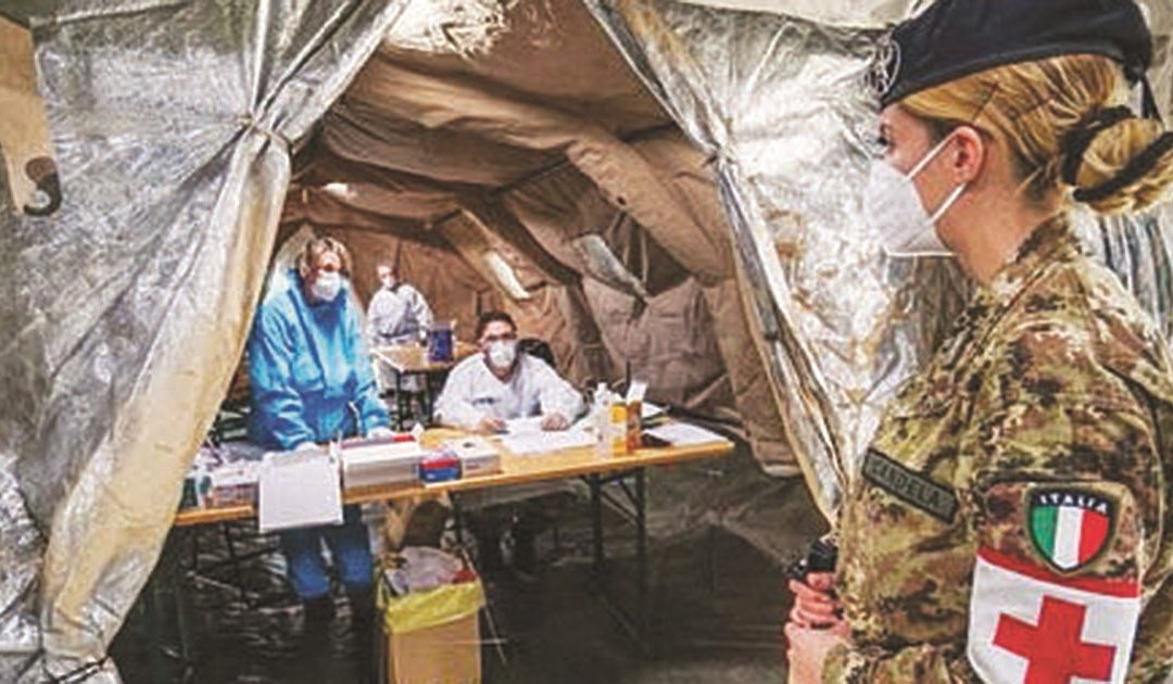NUOVO PIANO VACCINI, ARRIVA LA SVOLTA: VIA LE PRIMULE, ENTRANO IN CAMPO I MILITARI