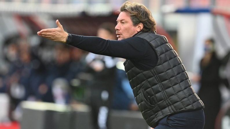 Crotone, arriva il Sassuolo. Stroppa: «La salvezza si costruisce in casa»