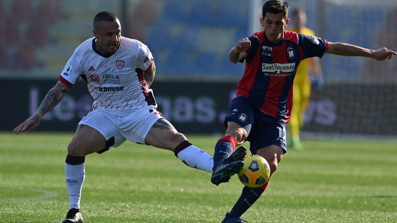 Crotone, si fa sempre più dura: pitagorici sconfitti anche dal Cagliari