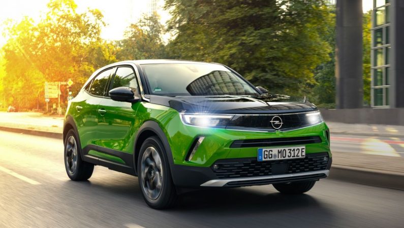 Opel, Fari adattivi Intellilux LED a portata del grande pubblico