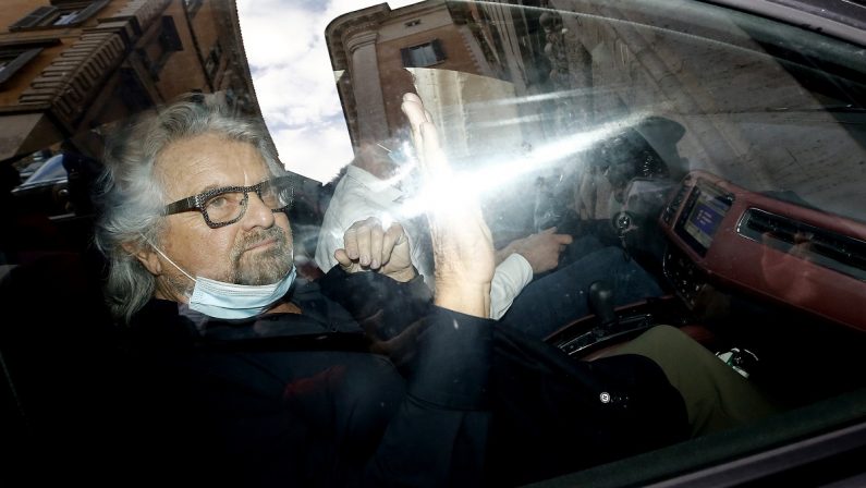 M5s, Grillo e i magnifici Sette