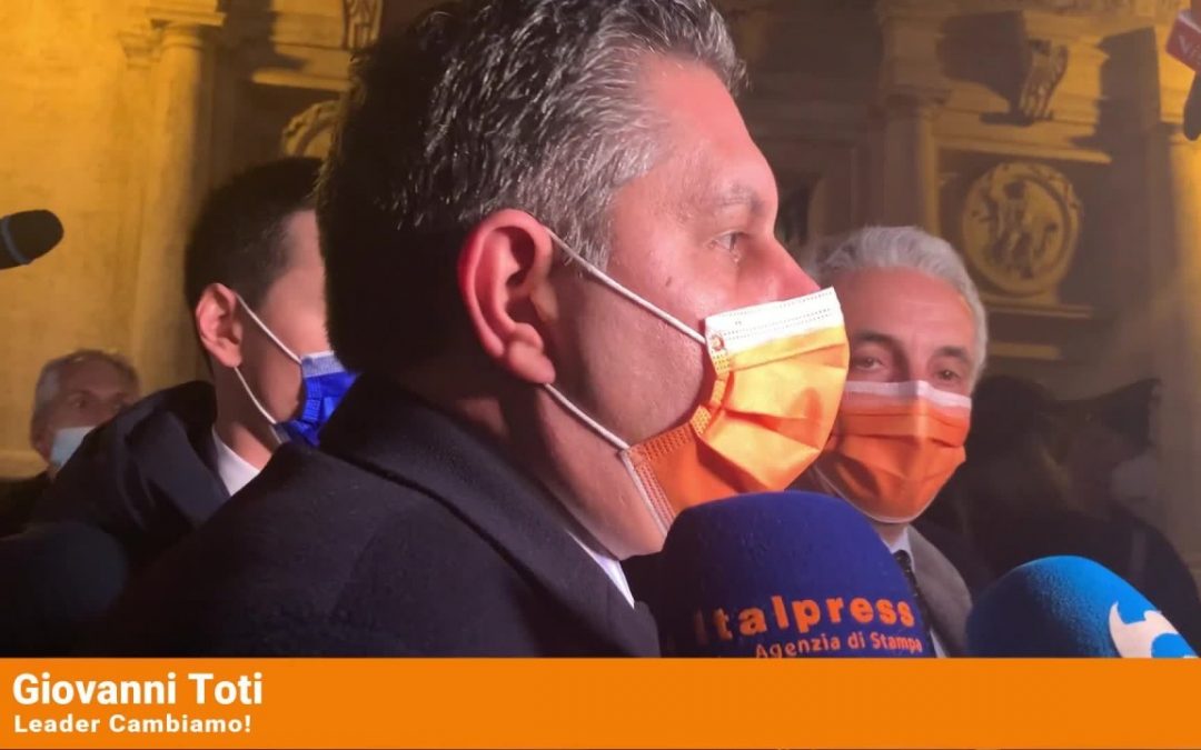 Toti “Positive le aperture a Draghi”