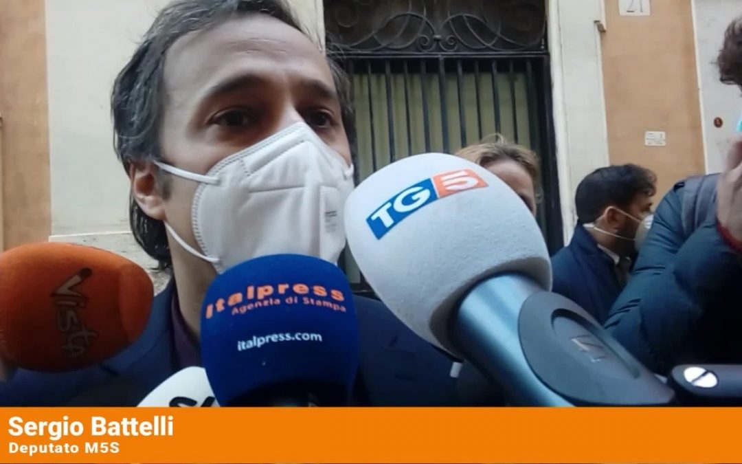 Governo, Battelli (M5S) “Prima di decidere ascolteremo Draghi”