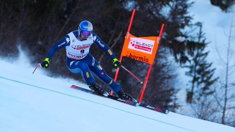 Discesa Saalbach annullata per nebbia con Paris in testa