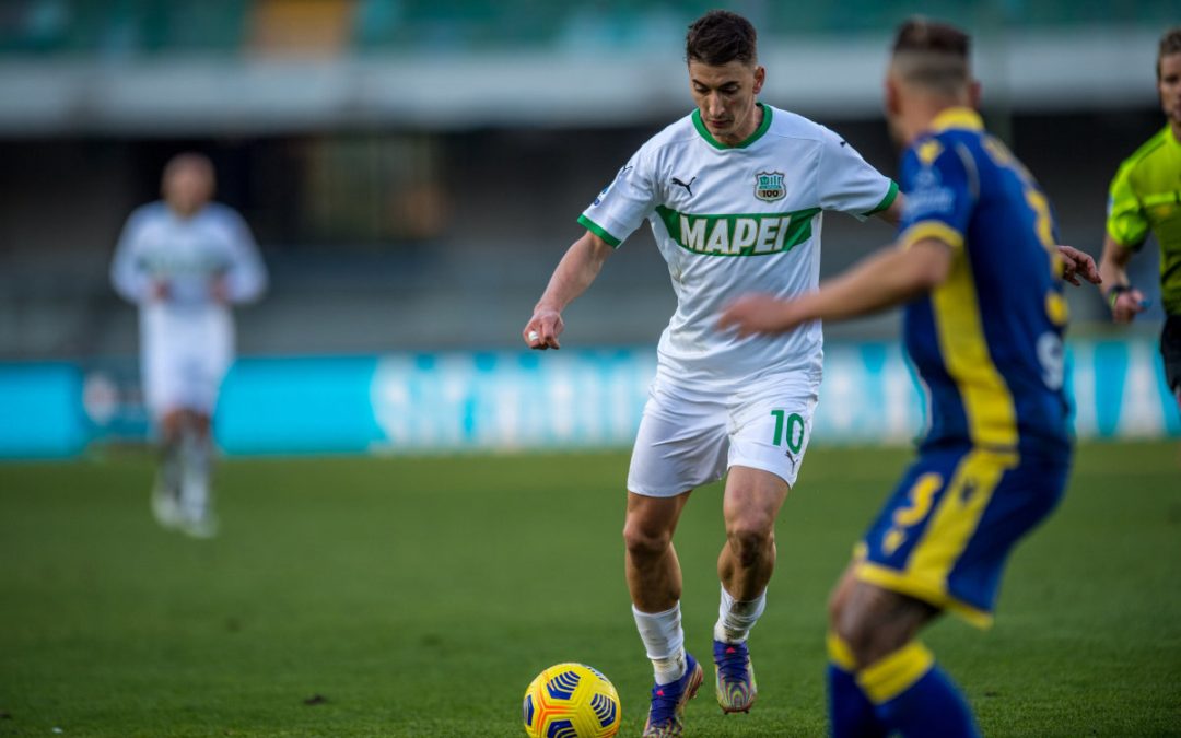 Vittoria e sorpasso, il Sassuolo batte 3-2 il Verona