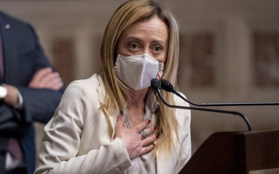 Vaccini, Meloni “Speranza venga a riferire in Parlamento”