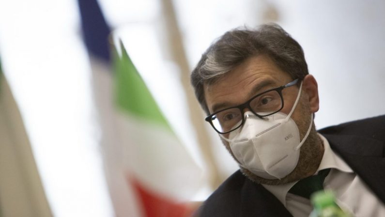 Giorgetti “Alitalia non potrà essere sussidiata dallo Stato”