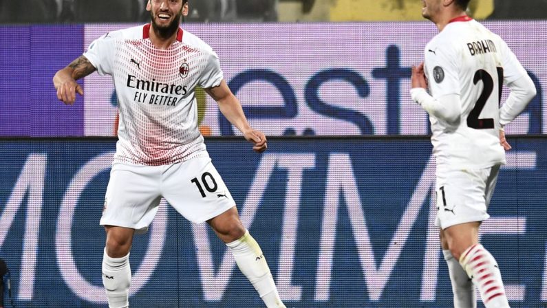 Milan in rimonta a Firenze: battuti i viola 3-2
