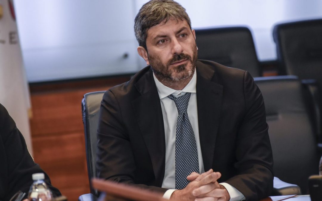 M5S, Fico “Sì a un percorso comune con il Pd”