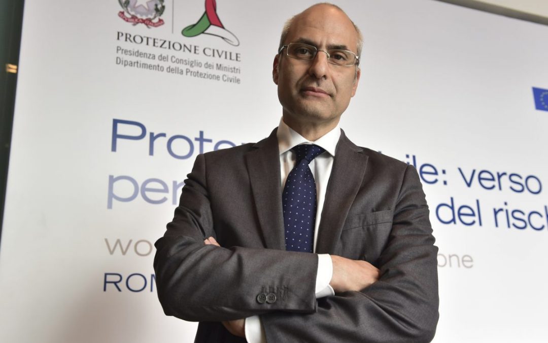Vaccini, Curcio “L’unico criterio deve essere l’età”