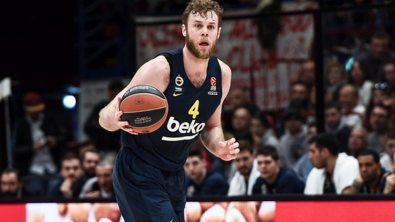 Nba, debutto rinviato per Melli con i Dallas Mavericks