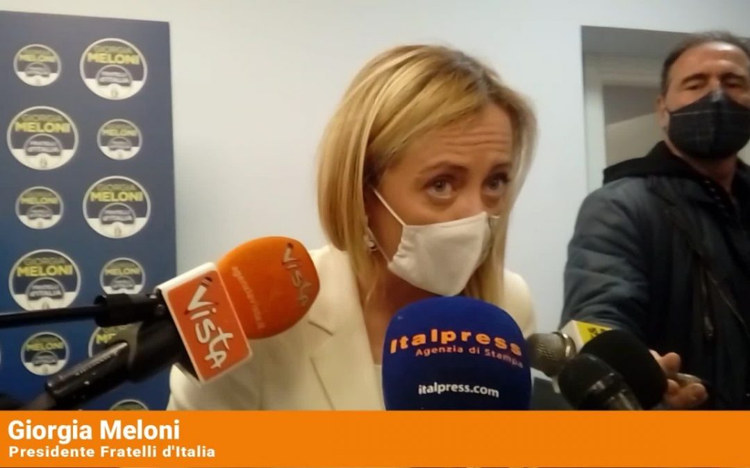 Vaccini, Meloni “Speranza riferisca in Parlamento”
