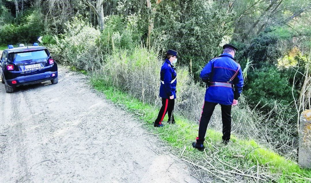 Il sopralluogo per il recupero dello scambia soldi abbandonato a S. Giuliano