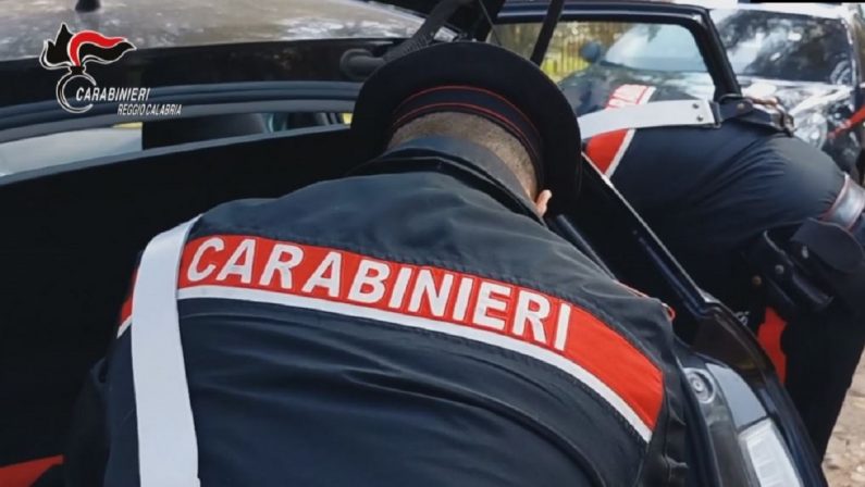 Spaccio di sostanze stupefacenti tra le province di Reggio Calabria e Messina: sette arresti