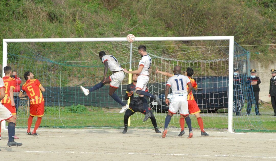 Il campionato di Eccellenza Calabria riparte ad aprile con otto formazioni