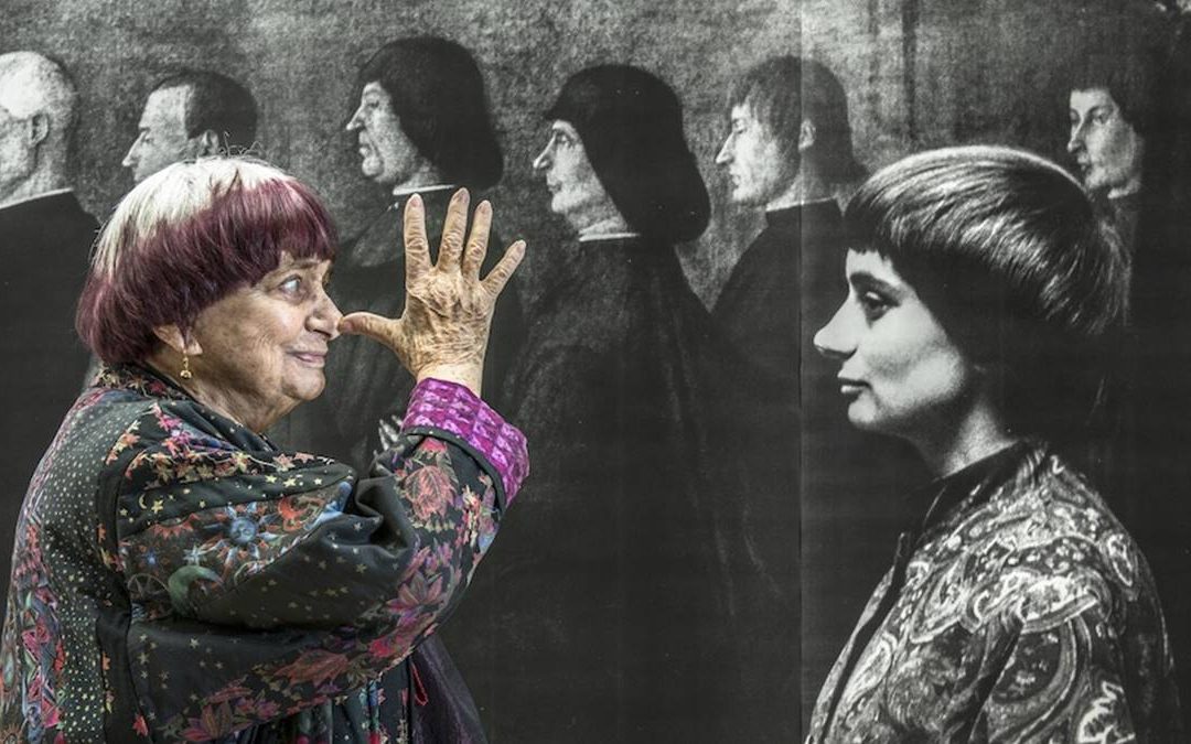 Agnès Varda nel suo studio