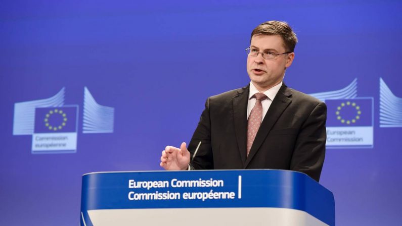 La lezione di Dombrovskis: niente assalto alla diligenza e controlli ferrei