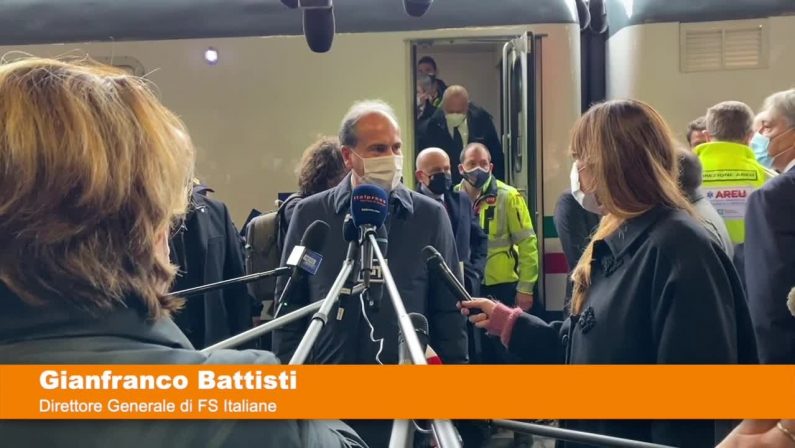 FS: treno sanitario e hub vaccinale a Roma Termini