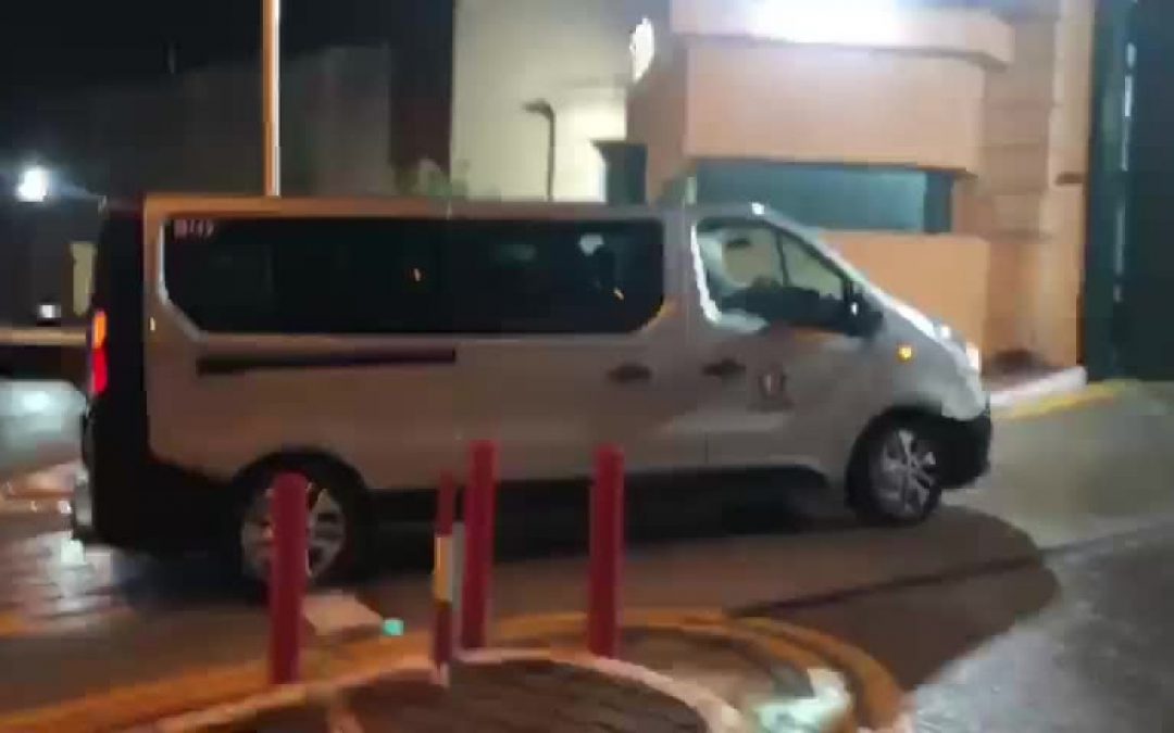 Malta, Schembri incriminato per corruzione, l’arrivo in carcere