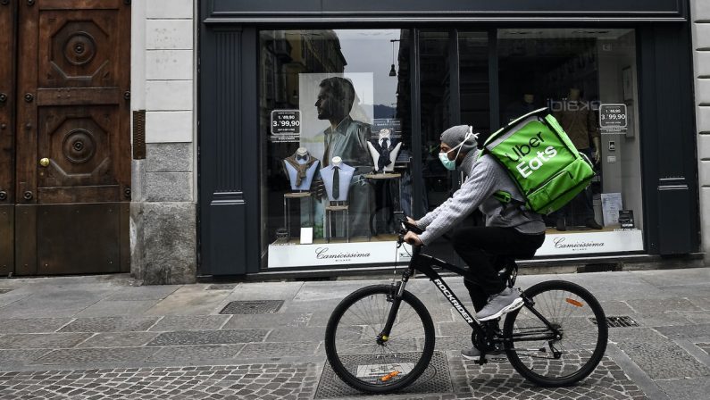 Cosenza, botte e minacce al rider