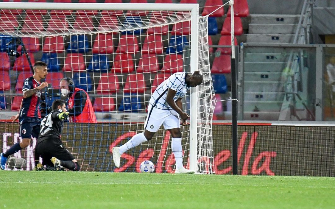 L’Inter vince a Bologna e allunga ancora, decide Lukaku