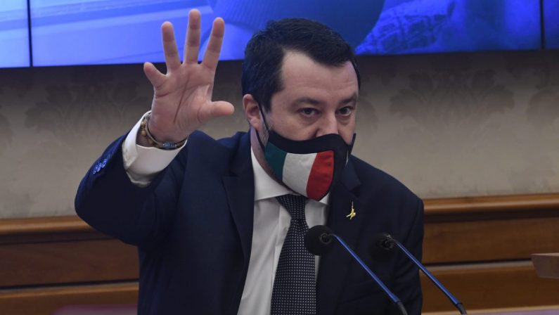 Covid, Salvini “L’obiettivo è riaprire ascoltando la scienza”
