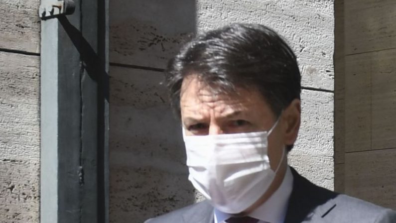 Conte “Grande impegno miei governi in politica estera”