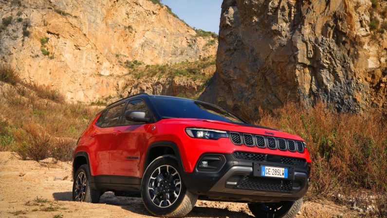 Compass 4xe Trailhawk apre una nuova era per Jeep