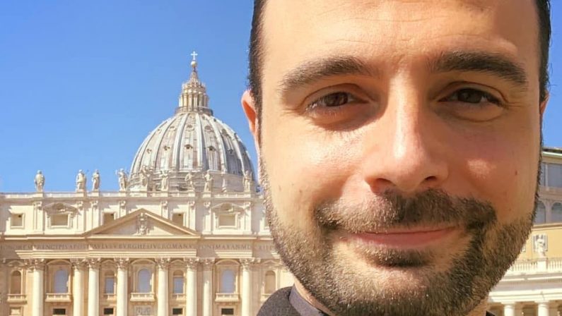 Ordinato sacerdote da Papa Francesco: la storia del calabrese Salvatore Marco Montone