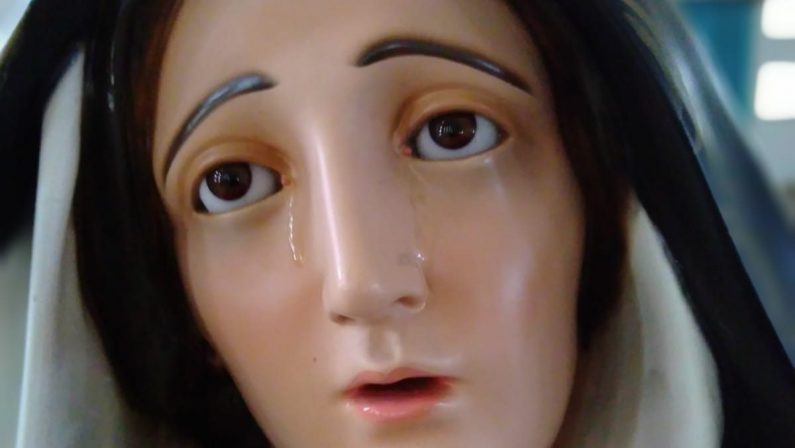 L’arcidiocesi Matera-Irsina dichiara “del tutto infondate” le notizie sulla Madonna che piange