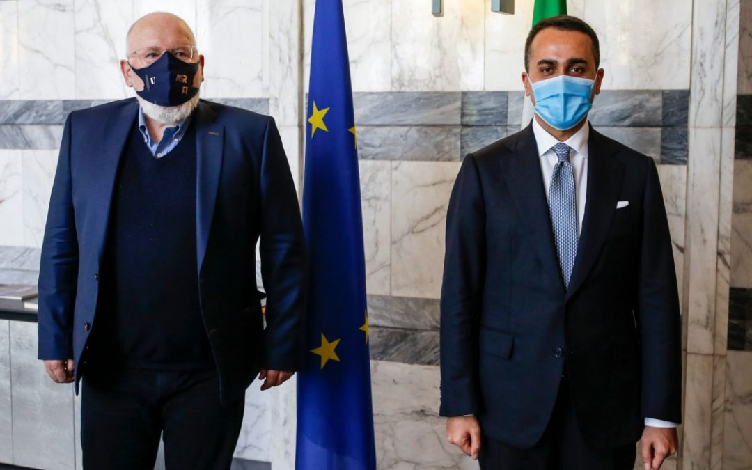 Di Maio incontra Timmermans “Pieno sostegno al Green Deal Ue”