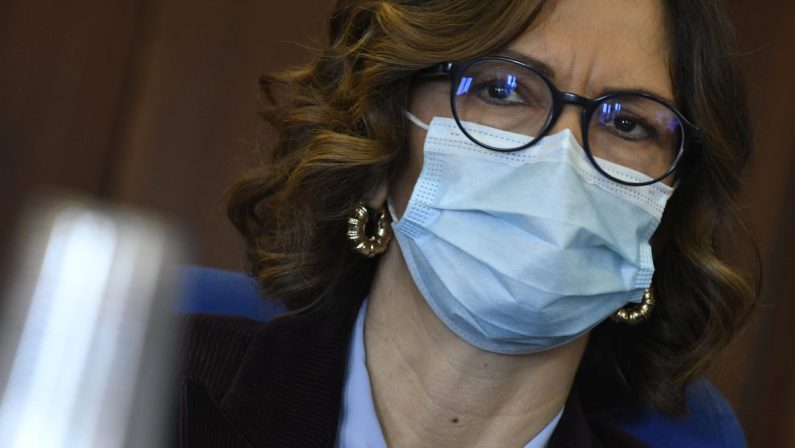 Vaccini, Gelmini alle Regioni “Proseguire la decisa accelerazione”