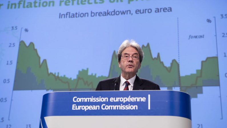 La Commissione Ue rivede al rialzo le stime di crescita dell’Italia