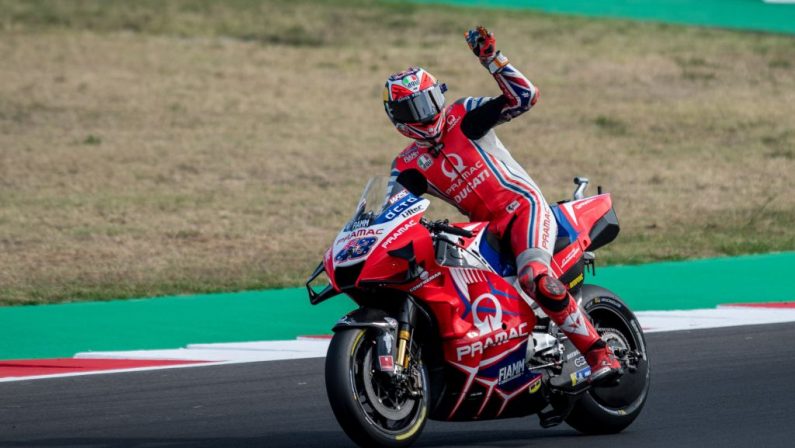Doppietta Ducati a Le Mans, Miller precede Zarco. Quarto Bagnaia
