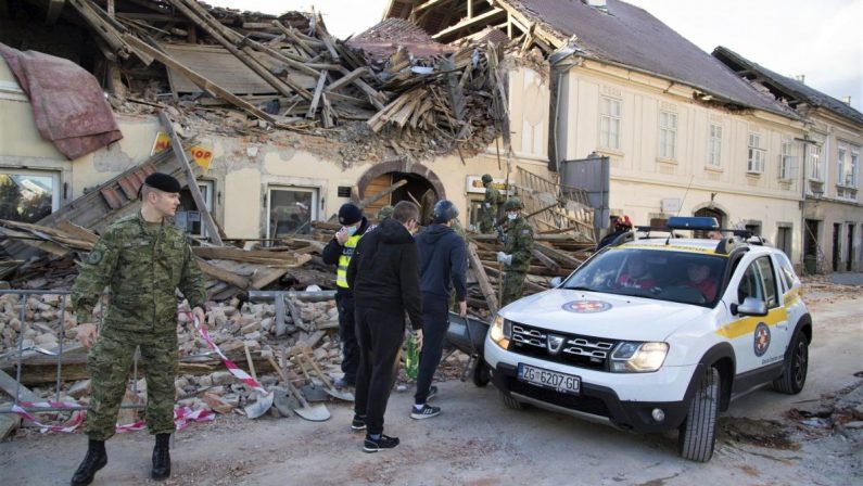 Dacia Duster partner del soccorso in montagna