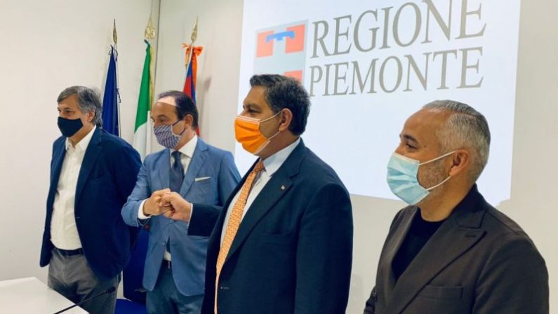 Intesa tra Liguria e Piemonte sui vaccini in vacanza