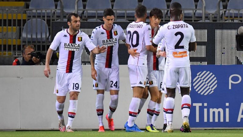 Samp e Genoa vincono negli anticipi, pari Crotone-Fiorentina
