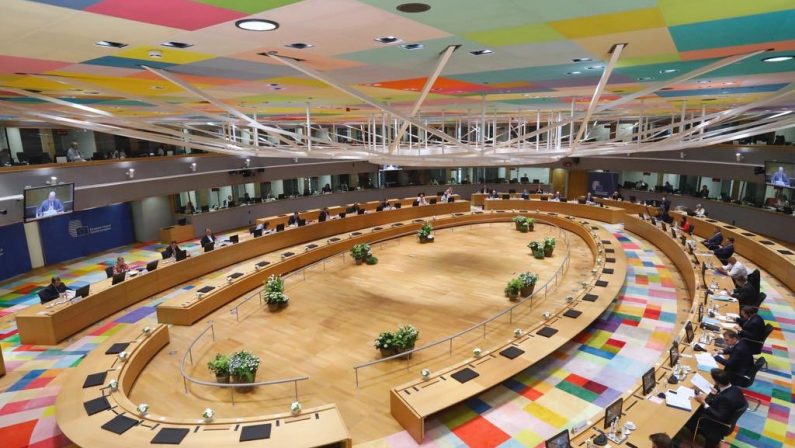 Aereo dirottato, il Consiglio Ue propone sanzioni per la Bielorussia
