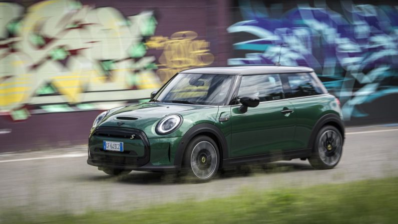 Nuova Mini Cooper SE Full Electric