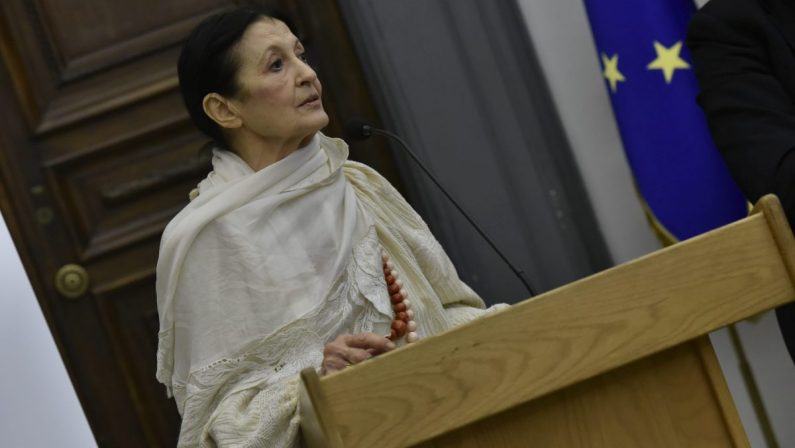 Danza, è morta a 84 anni Carla Fracci