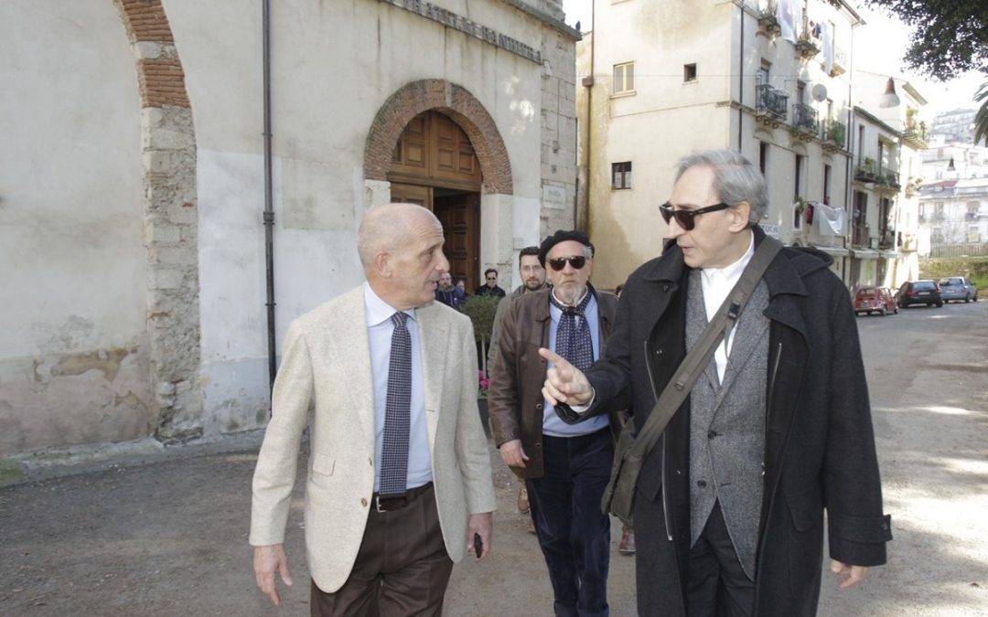 Franco Battiato a Cosenza con il sindaco Salvatore Perugini nel 2011