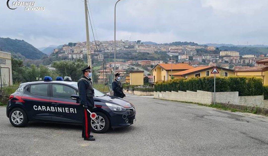 Controlli dei carabinieri a Catanzaro