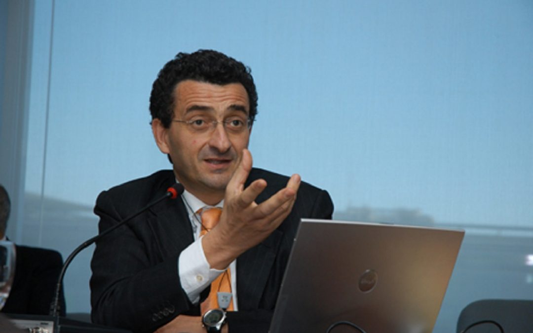 Tabarelli (Nomisma): «La sostenibilità? L’auto elettrica va bene solo per la città»