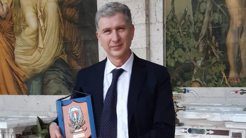 Il Premio Cerruglio 2021 va al magistrato Filippo Spiezia con "Attacco all'Europa"