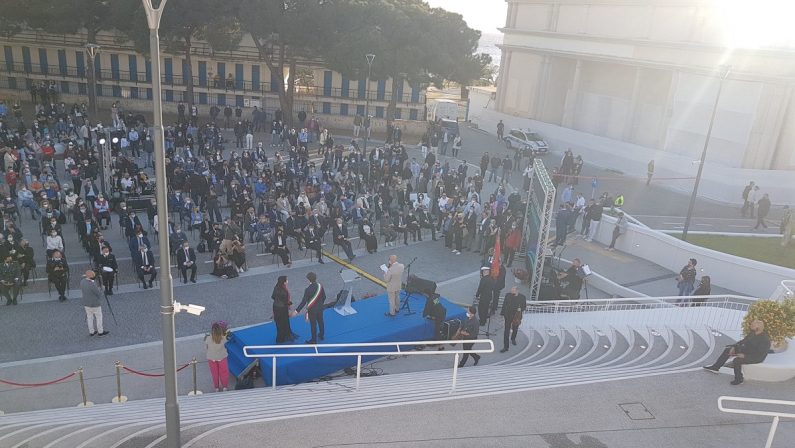 Reggio Calabria, inaugurato un tratto del Waterfront. Falcomatà junior onora anche Peppe Scopelliti